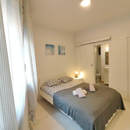 Family Apartment Close To Parc Gueell Barcelona Kültér fotó